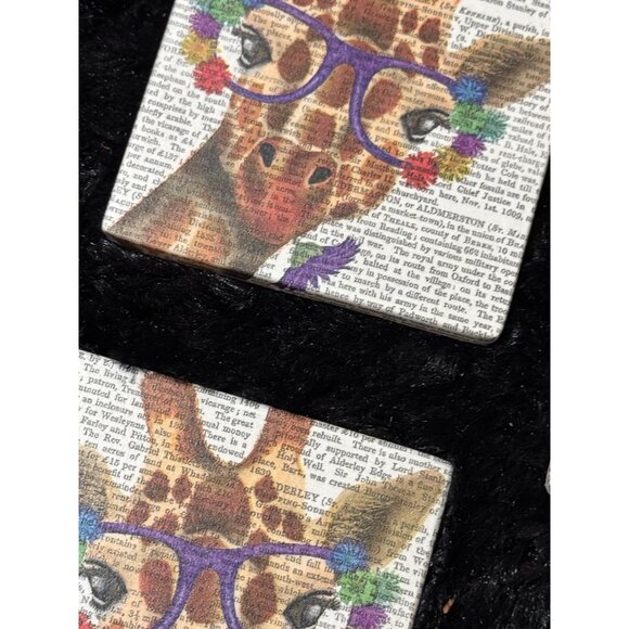 Set Of 4 Giraffe Coasters With Glasses Printed On Text Background Cork Backing - Picture 5 of 6